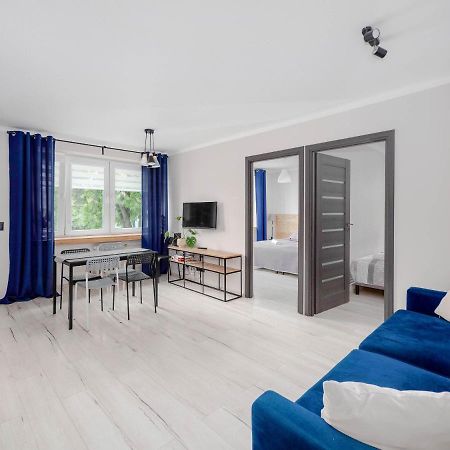 Vistula Two-Bedroom Apartment Плоцк Экстерьер фото